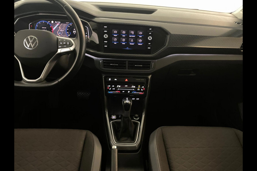 Volkswagen T-Cross 1.0 TSI R-Line DSG automaat AIRCO NAVI CRUISE VIRT COCKPIT PDC CAM APPLE CARPLAY PDC 18 INCH VELGEN NIEUWSTAAT