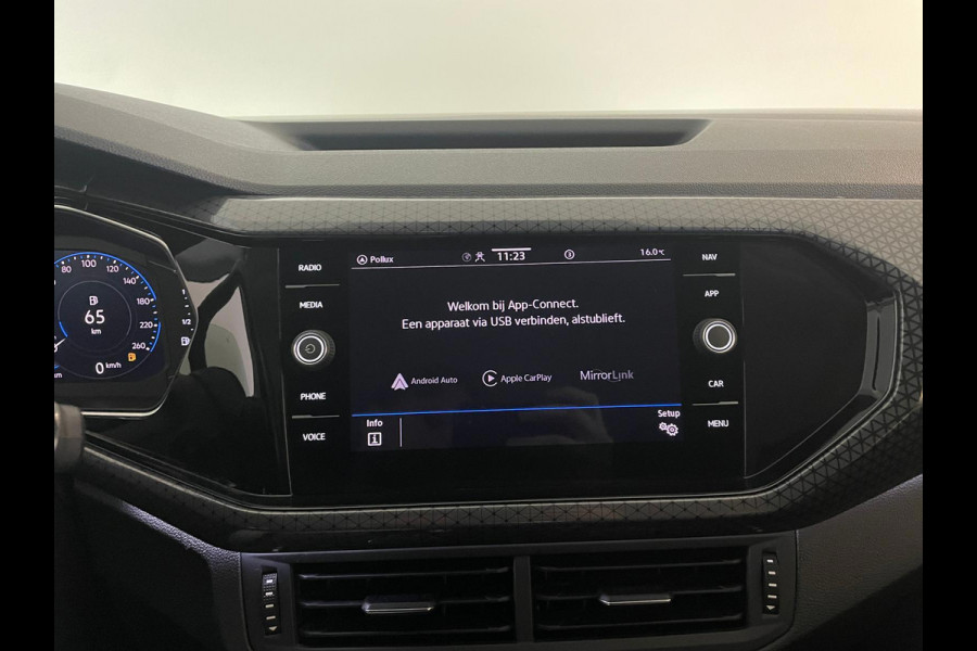 Volkswagen T-Cross 1.0 TSI R-Line DSG automaat AIRCO NAVI CRUISE VIRT COCKPIT PDC CAM APPLE CARPLAY PDC 18 INCH VELGEN NIEUWSTAAT