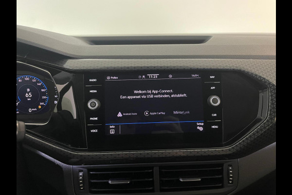 Volkswagen T-Cross 1.0 TSI R-Line DSG automaat AIRCO NAVI CRUISE VIRT COCKPIT PDC CAM APPLE CARPLAY PDC 18 INCH VELGEN NIEUWSTAAT
