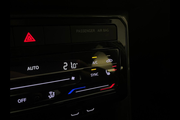 Volkswagen T-Cross 1.0 TSI R-Line DSG automaat AIRCO NAVI CRUISE VIRT COCKPIT PDC CAM APPLE CARPLAY PDC 18 INCH VELGEN NIEUWSTAAT