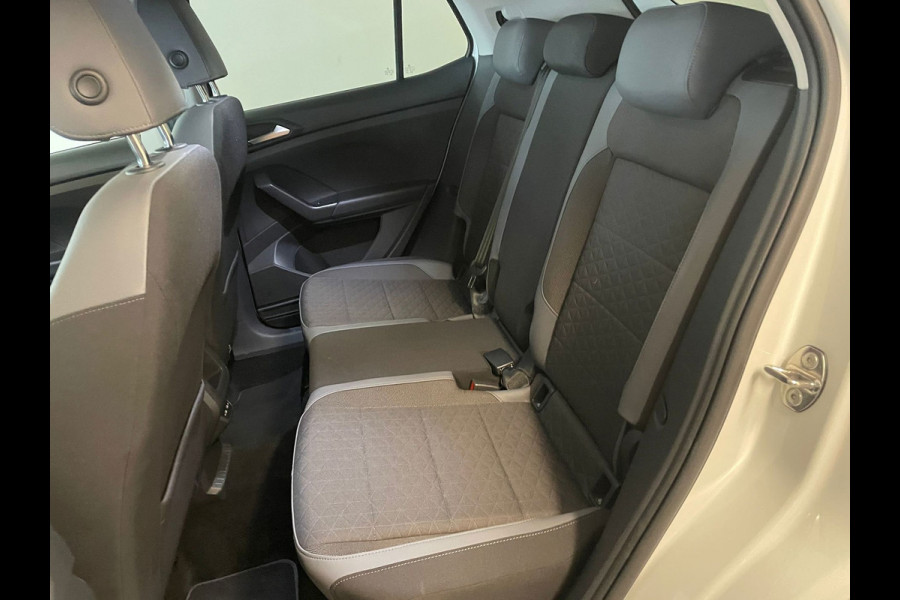 Volkswagen T-Cross 1.0 TSI R-Line DSG automaat AIRCO NAVI CRUISE VIRT COCKPIT PDC CAM APPLE CARPLAY PDC 18 INCH VELGEN NIEUWSTAAT