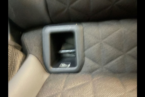 Volkswagen T-Cross 1.0 TSI R-Line DSG automaat AIRCO NAVI CRUISE VIRT COCKPIT PDC CAM APPLE CARPLAY PDC 18 INCH VELGEN NIEUWSTAAT