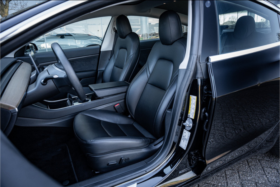 Tesla Model 3 Standard RWD Plus 60 kWh ** Autopilot ** Trekhaak