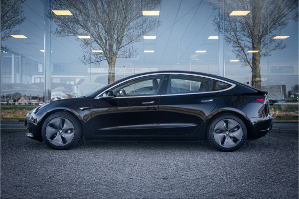 Tesla Model 3 Standard RWD Plus 60 kWh ** Autopilot ** Trekhaak