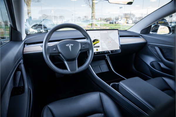Tesla Model 3 Standard RWD Plus 60 kWh ** Autopilot ** Trekhaak