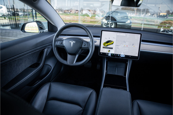 Tesla Model 3 Standard RWD Plus 60 kWh ** Autopilot ** Trekhaak