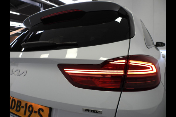 Kia Ceed Sportswagon 1.6 GDI PHEV ExecutiveLine LEER/SCHUIFDAK/TREKH./17"LMV!