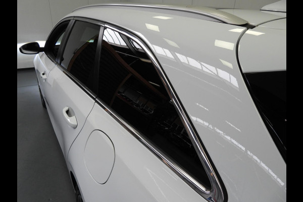 Kia Ceed Sportswagon 1.6 GDI PHEV ExecutiveLine LEER/SCHUIFDAK/TREKH./17"LMV!