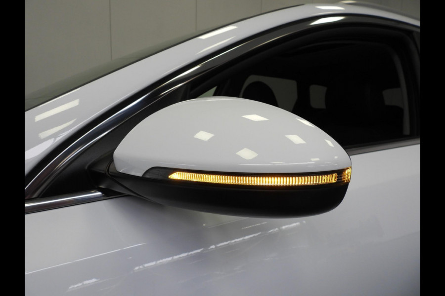 Kia Ceed Sportswagon 1.6 GDI PHEV ExecutiveLine LEER/SCHUIFDAK/TREKH./17"LMV!