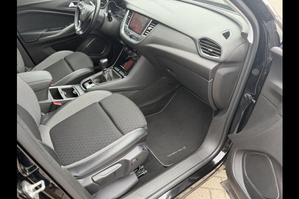 Opel Grandland X 1.2 Turbo 131 PK | Business Executive | 45.000km! |