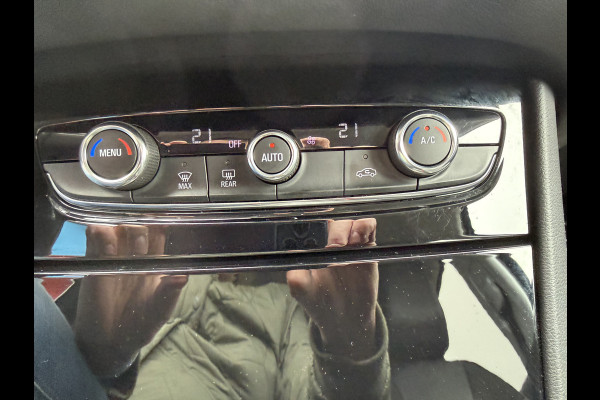 Opel Grandland X 1.2 Turbo 131 PK | Business Executive | 45.000km! |