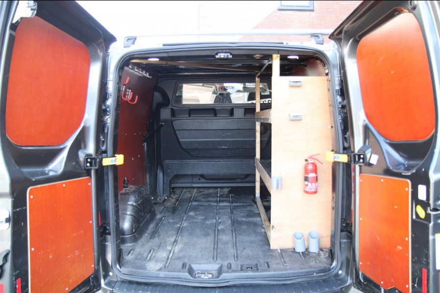 Ford Transit Custom 290 2.0 TDCI L2H1 Limited DC Automaat / 5 PRS / Camera / Trekhaak / Dubbel cabine