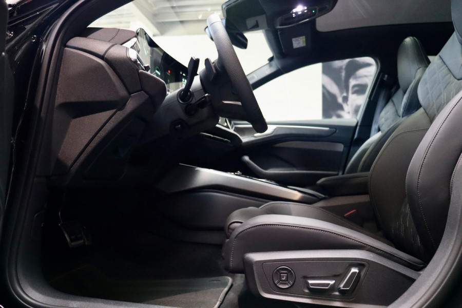 Audi A6 Avant 2.0 e-hybrid Q S ed. Competition VOL OPTIES