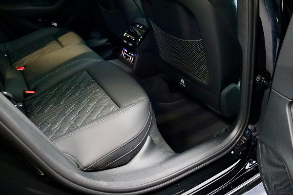 Audi A6 Avant 2.0 e-hybrid Q S ed. Competition VOL OPTIES