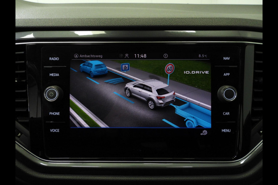 Volkswagen T-Roc 1.5 TSI Sport NAVI/CAMERA/VIRTUAL/LED/TREKH./17"LMV!