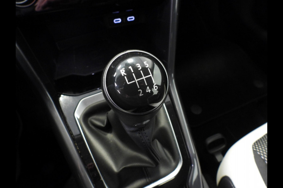 Volkswagen T-Roc 1.5 TSI Sport NAVI/CAMERA/VIRTUAL/LED/TREKH./17"LMV!