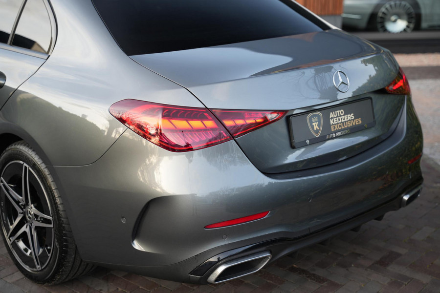 Mercedes-Benz C-Klasse 180 Business Solution AMG Burmester Stuurverw. Adapt. Cruise LED Leer Alcantara AMG