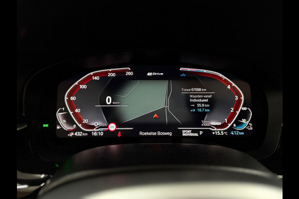 BMW 5 Serie 530e xDrive M-Sport Pro Pakket | Pano | M-Kuipstoelen | H/K Sound | Shadow-Line | HuD | CarbonSchwarz | ParkeerPakket+