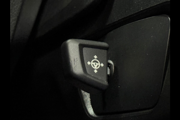 BMW 5 Serie 530e xDrive M-Sport Pro Pakket | Pano | M-Kuipstoelen | H/K Sound | Shadow-Line | HuD | CarbonSchwarz | ParkeerPakket+