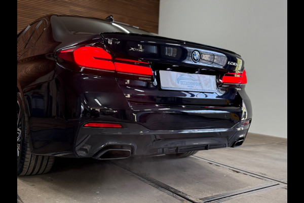 BMW 5 Serie 530e xDrive M-Sport Pro Pakket | Pano | M-Kuipstoelen | H/K Sound | Shadow-Line | HuD | CarbonSchwarz | ParkeerPakket+