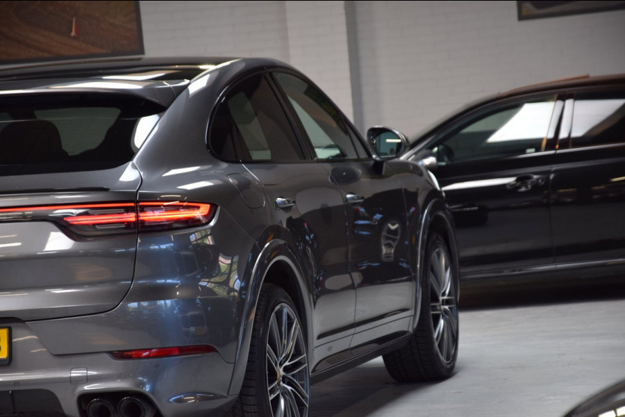 Porsche Cayenne Coupé 3.0 E-Hybrid Nightvision|Panoramadak|Org.NL|2e Eig.|Nwp.143500