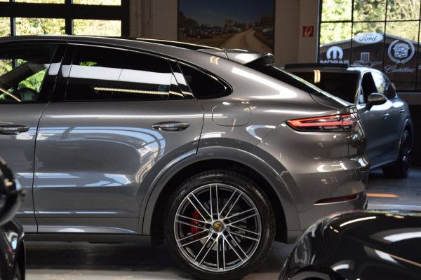 Porsche Cayenne Coupé 3.0 E-Hybrid Nightvision|Panoramadak|Org.NL|2e Eig.|Nwp.143500