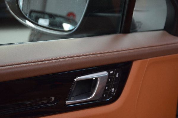 Porsche Cayenne Coupé 3.0 E-Hybrid Nightvision|Panoramadak|Org.NL|2e Eig.|Nwp.143500