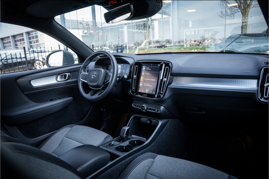 Volvo XC40 1.5 T4 Recharge Inscription Expression ** Trekhaak ** Climate-line ** Carplay ** Camera