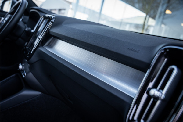 Volvo XC40 1.5 T4 Recharge Inscription Expression ** Trekhaak ** Climate-line ** Carplay ** Camera