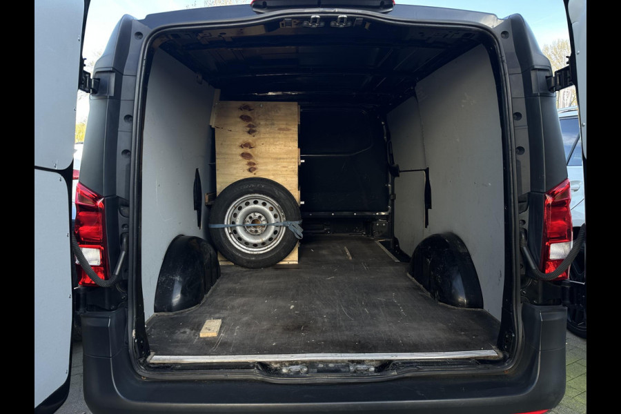 Mercedes-Benz Vito 111 CDI Lang Airco Cruise Control Trekhaak 19''LM
