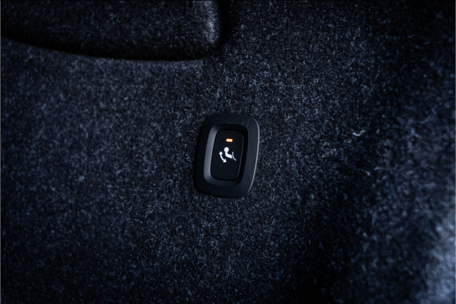 Volvo XC40 1.5 T4 Recharge Inscription Expression ** Trekhaak ** Climate-line ** Carplay ** Camera