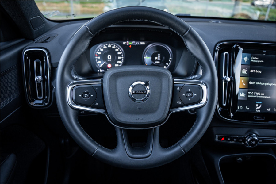Volvo XC40 1.5 T4 Recharge Inscription Expression ** Trekhaak ** Climate-line ** Carplay ** Camera