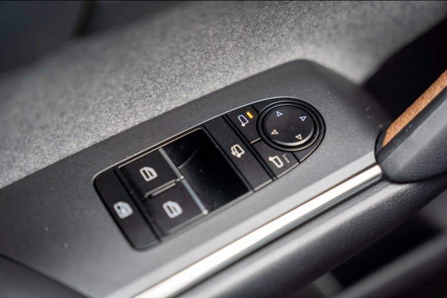 Mazda MX-30 E-SkyActiv R-EV 170 Makoto|Prijs rijklaar incl 12 mnd garantie|HUD Memory Stoelen+Verwarming