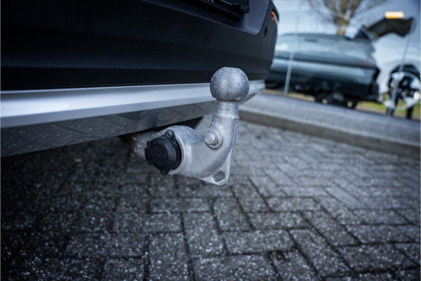 Volvo XC40 T5 Plug-in hybrid Plus Bright ** Leder ** Camera ** Harman/Kardon ** 20inch **  Memory Seats