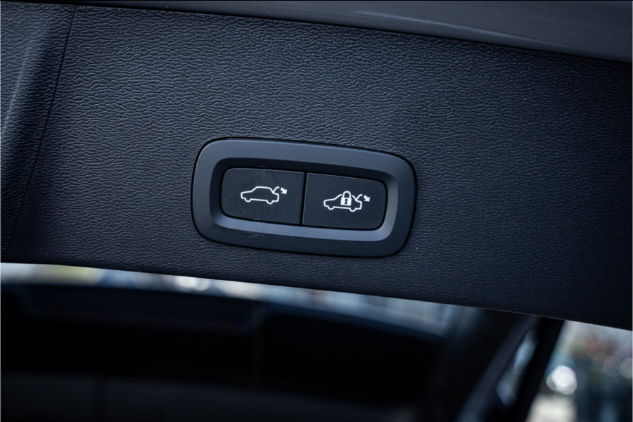 Volvo XC40 T5 Plug-in hybrid Plus Bright ** Leder ** Camera ** Harman/Kardon ** 20inch **  Memory Seats