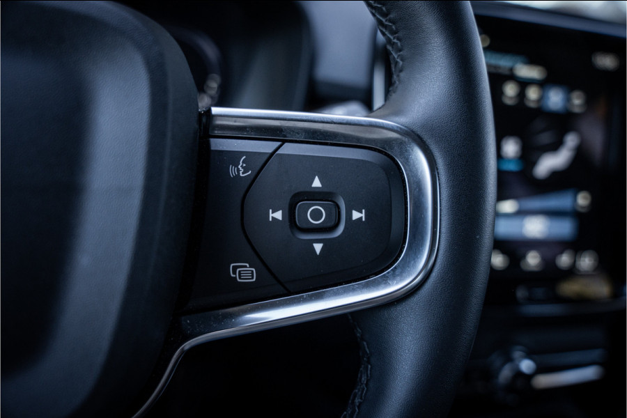 Volvo XC40 T5 Plug-in hybrid Plus Bright ** Leder ** Camera ** Harman/Kardon ** 20inch **  Memory Seats