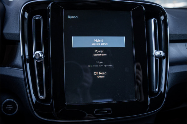 Volvo XC40 T5 Plug-in hybrid Plus Bright ** Leder ** Camera ** Harman/Kardon ** 20inch **  Memory Seats