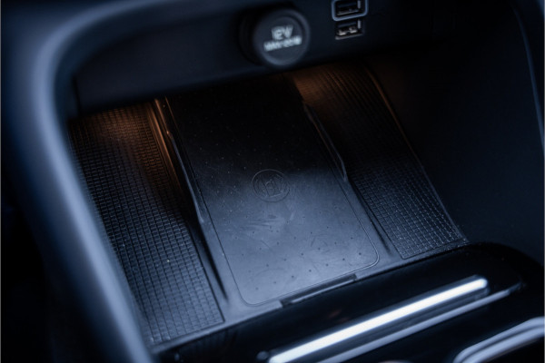 Volvo XC40 T5 Plug-in hybrid Plus Bright ** Leder ** Camera ** Harman/Kardon ** 20inch **  Memory Seats