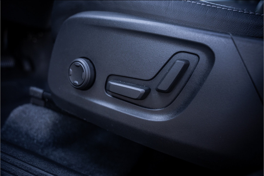 Volvo XC40 T5 Plug-in hybrid Plus Bright ** Leder ** Camera ** Harman/Kardon ** 20inch **  Memory Seats