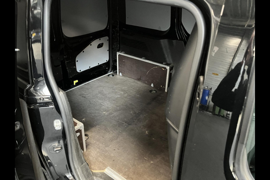 Opel Combo 1.5D L1H1 Edition Airco App-connect Parkeersensoren Trekhaak