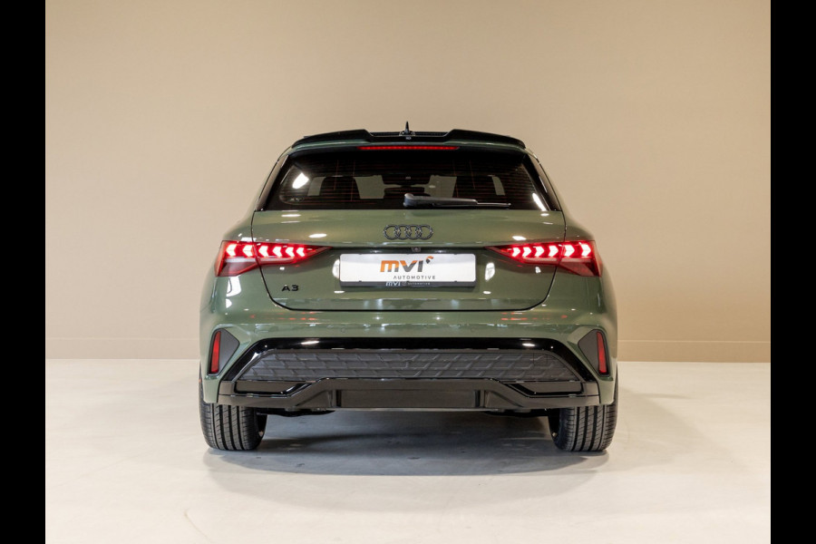 Audi A3 Sportback 35 TFSI S edition / 150pk / Maxton / Panorama dak / Sonos / Achteruitrij camera /