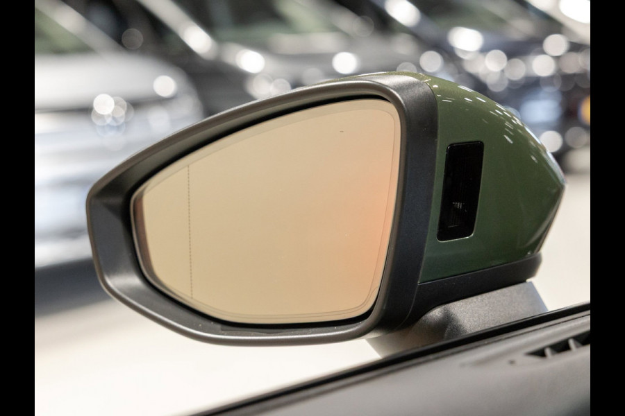 Audi A3 Sportback 35 TFSI S edition / 150pk / Maxton / Panorama dak / Sonos / Achteruitrij camera /