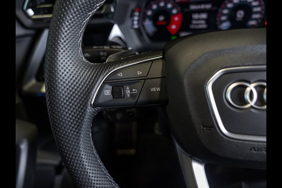 Audi A3 Sportback 35 TFSI S edition / 150pk / Maxton / Panorama dak / Sonos / Achteruitrij camera /