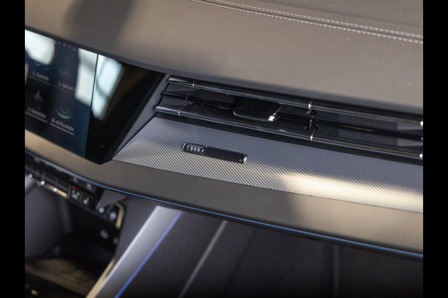 Audi A3 Sportback 35 TFSI S edition / 150pk / Maxton / Panorama dak / Sonos / Achteruitrij camera /