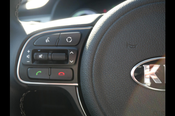 Kia Niro 1.6 GDi Hybrid DynamicLine | Trekhaak | Cruise | Clima  Navi | Carplay | Camera |