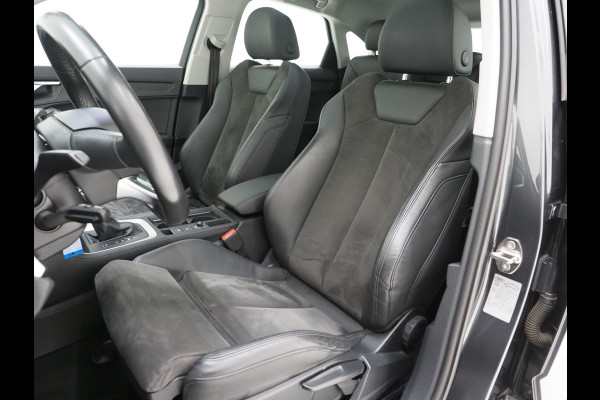 Audi Q3 Sportback 45 TFSI e Edition Full Black | Panoramadak | Stoelverwarming | Virtual | Cruise | PDC | LED | Carplay