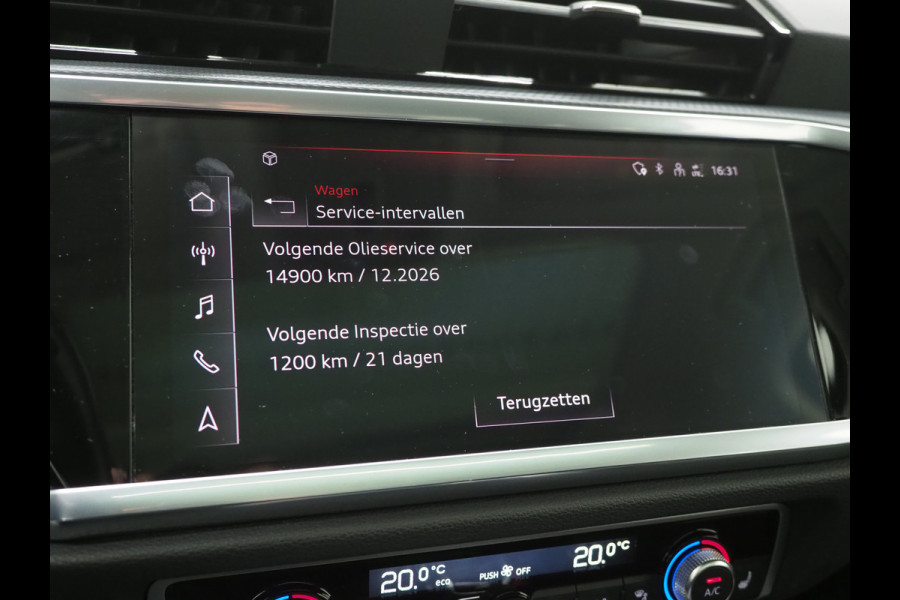 Audi Q3 Sportback 45 TFSI e Edition Full Black | Panoramadak | Stoelverwarming | Virtual | Cruise | PDC | LED | Carplay