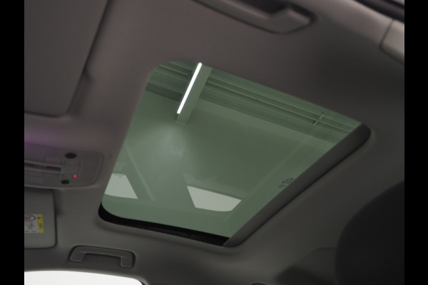 Audi Q3 Sportback 45 TFSI e Edition Full Black | Panoramadak | Stoelverwarming | Virtual | Cruise | PDC | LED | Carplay