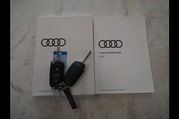 Audi Q3 Sportback 45 TFSI e Edition | Leder | Camera | Adaptive Cruise | Dodehoekdetectie | Stoelverwarming | Carplay