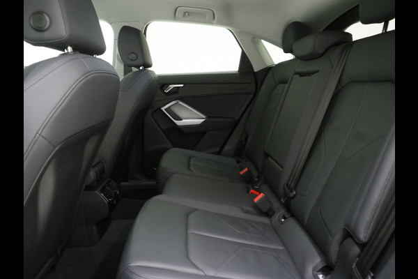 Audi Q3 Sportback 45 TFSI e Edition | Leder | Camera | Adaptive Cruise | Dodehoekdetectie | Stoelverwarming | Carplay